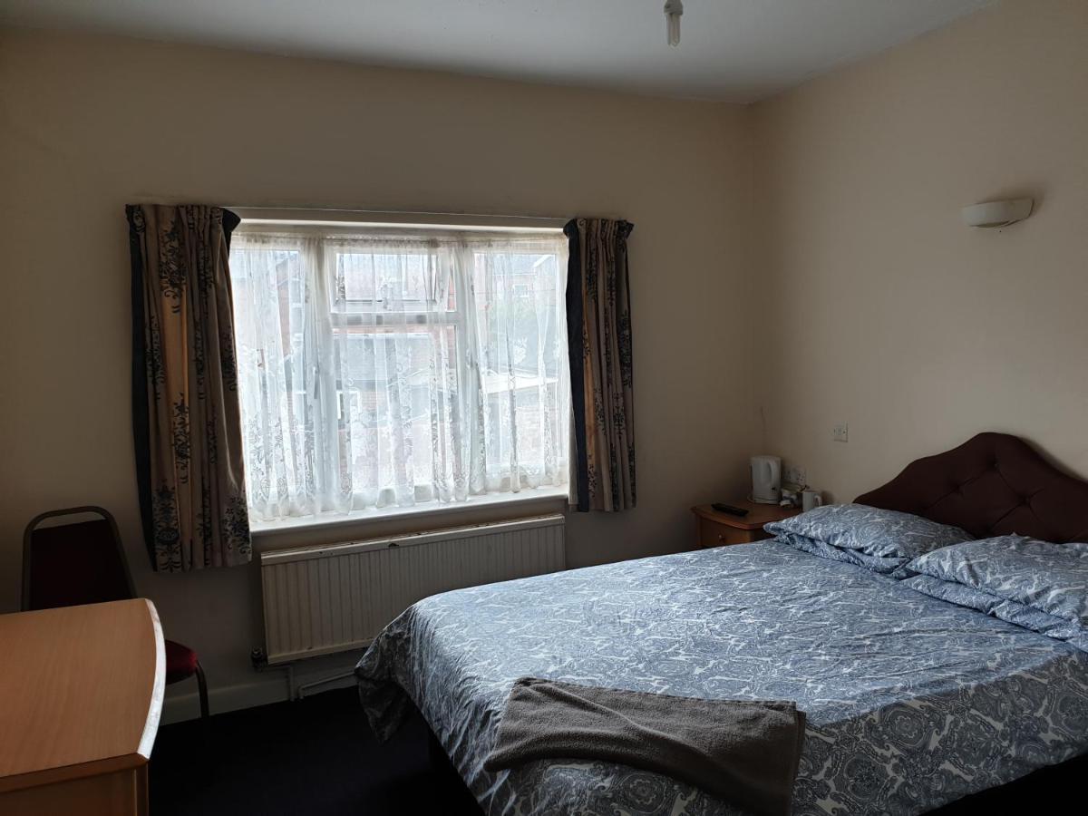 Hotel Tower House 3*